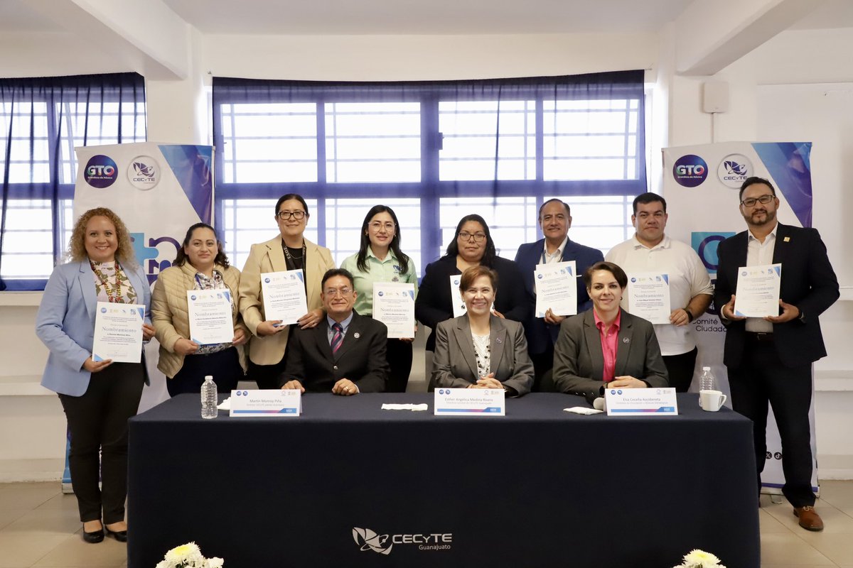 Con mucho entusiasmo damos la bienvenida a los Comités de Participación Ciudadana Educativa. 📚👏

Así detectaremos de manera oportuna las necesidades de nuestros planteles 🏫para el bien de todas y todos quienes formamos #ElMejorSistemaEducativo de México. 🇲🇽

#CECyTEGuanajuato