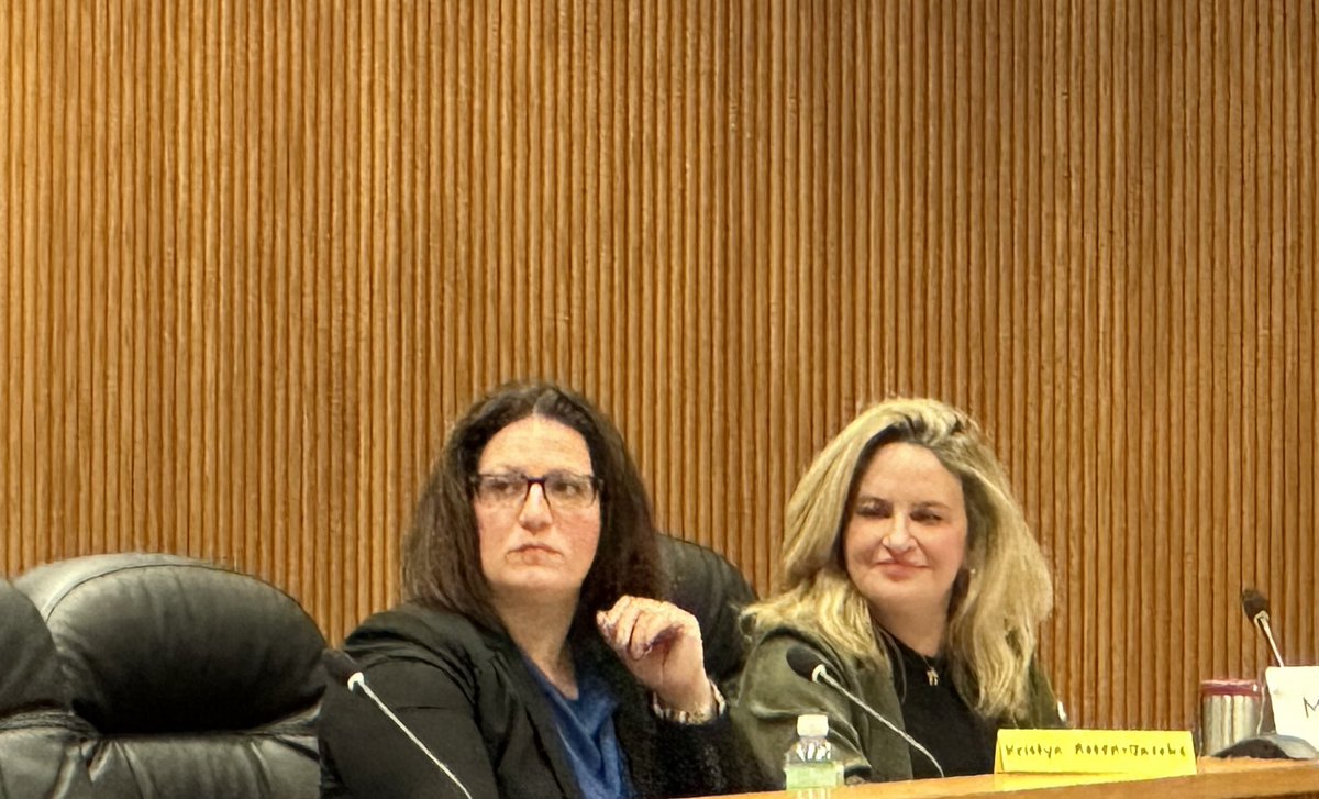 ACTPWH's tweet image. ⁦@TownofWestHrtfd⁩  ⁦@whctv5⁩ ⁦@WeHartford⁩  Our candidates for BOE - Kristyn and Roni!  Know who you are voting for!