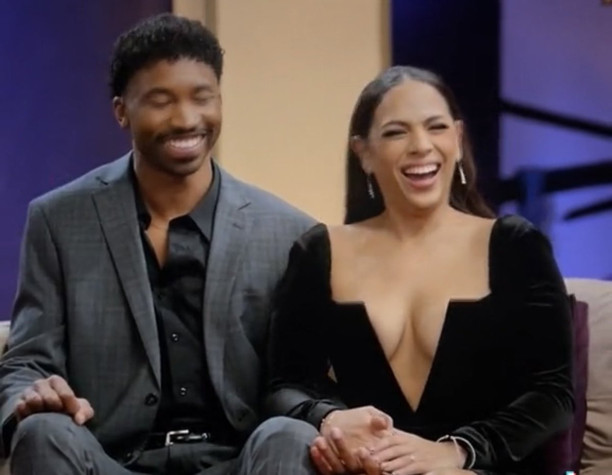 Anonymoooh's tweet photo. When the girl that tried to ruin the whole experiment is the only one to leave with a man😂💍 #LoveIsBlindS5 #LoveIsBlind #loveisblind5 #Netflix https://t.co/nltJ7fsNjF