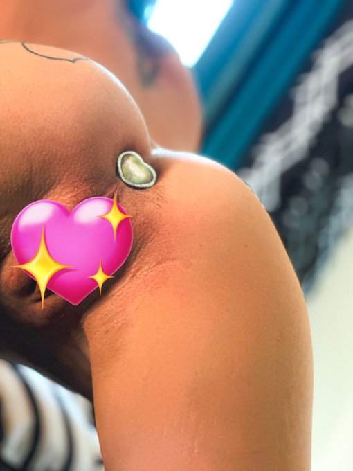 I made a new video and I really really want you to see it 🥵 my site is on sale right meow 🐱 https://t