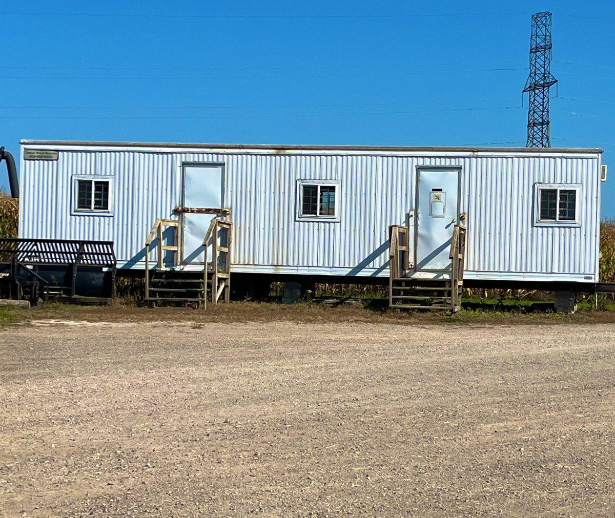 π π π π π π (@brookedoyle_) on Twitter photo Iβve had a couple farmers in the past ask me to let them know if I find an office trailer for saleβ¦well..here it is! Furnished with office furniture and a bathroom as well!
Coming to the <a href="/RitchieBros/">Ritchie Bros.</a> November 15th Ag sale #ontag #ontario #canada #NorthAmerica #ritchiebros Iβve had a couple farmers in the past ask me to let them know if I find an office trailer for saleβ¦well..here it is! Furnished with office furniture and a bathroom as well!
Coming to the <a href="/RitchieBros/">Ritchie Bros.</a> November 15th Ag sale #ontag #ontario #canada #NorthAmerica #ritchiebros