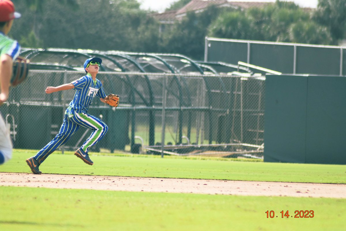 MarielysMuPe's tweet photo. #Tucciboy 
Sebastian Cruz-Mujica
13U World Championships West Palm Beach/Jupiter. ☀️

#WWBAWorlds https://t.co/r5gujvxltC