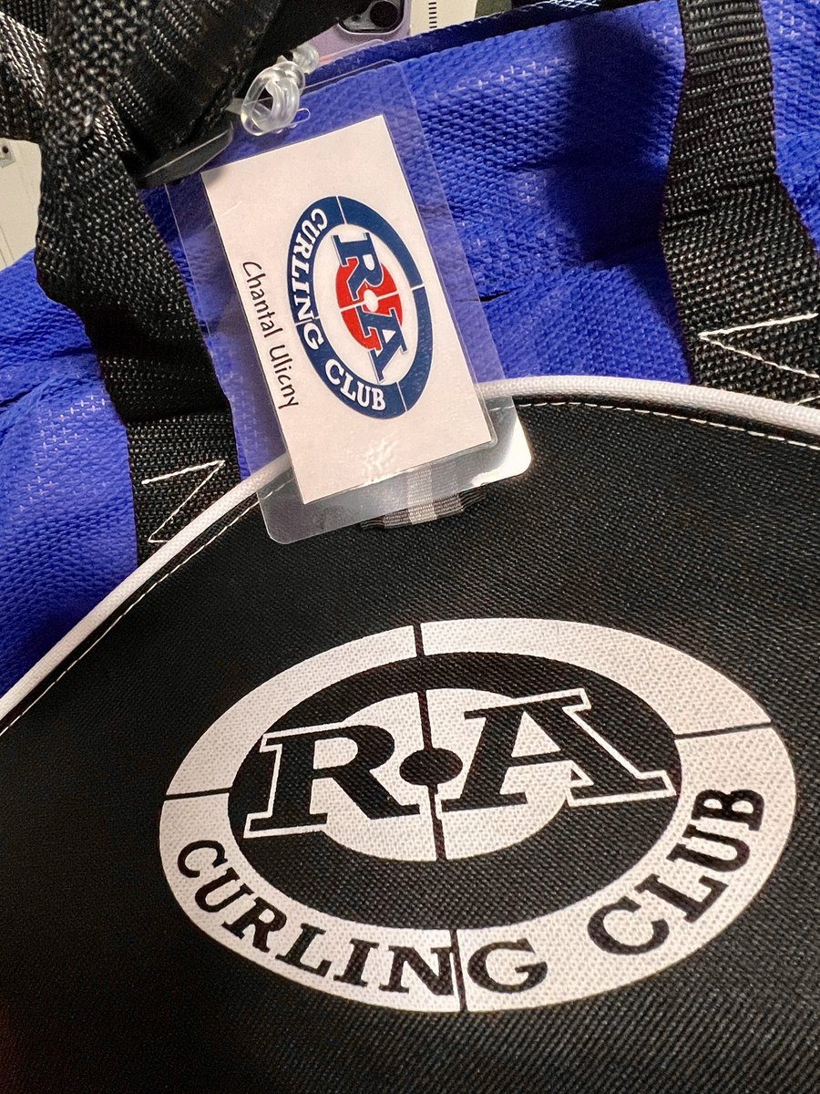 ChantalUlicny's tweet image. Never too old to try something new with my partner in crime @MmeLafrance (&amp;amp; the Misters) - started #learntocurl tonight @RACentreOttawa #lifelonglearner