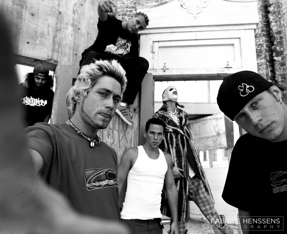 subnoizerecords's tweet photo. @kottonmouth ..
Photo by Fabrice Henssens Photo
#subnoize25 #suburbannoizerecords #undergroundmusic #surf #skate #weed #kottonmouthkings #riphop #hiphop #rap #sublife #srh #srhproductions #spaded https://t.co/DkyEmjFa57