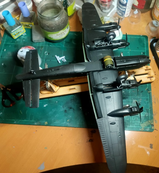 WartsNAllModels's tweet image. #revisiting two #unfinished #scalemodelkits, the #airfix #172scale #hawkertempest with #custom #gunbays, and the #dambusters #lancaster on the  #livestream in 30 minutes (10.30am ACDT, 9pm ADT, BRT) Pop past and chat! #live #scalemodeling #ww2 #RAF #RAAF