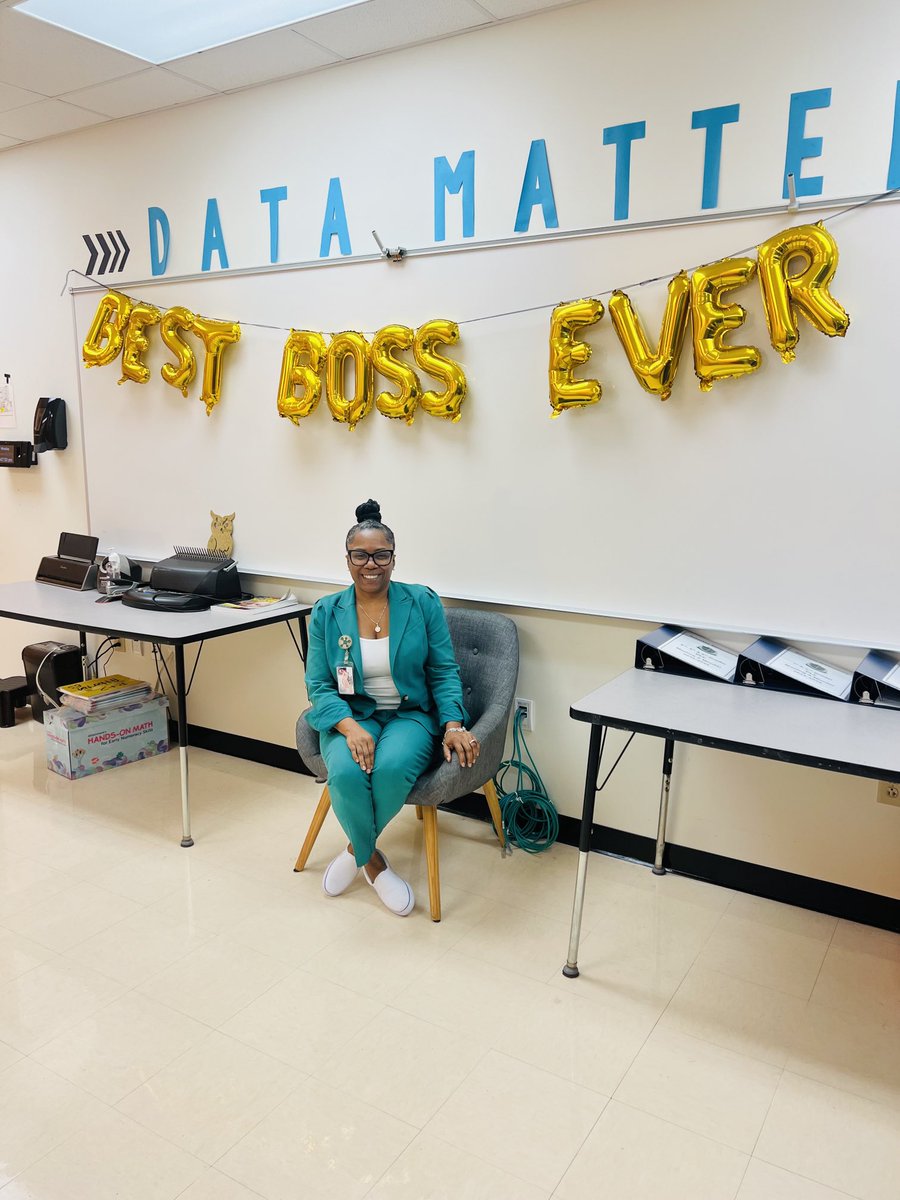 Today was a fantastic day! I enjoyed Boss’ Day to the fullest! I have an amazing team who is thoughtful, loving and kind! I appreciate everything that they do! 💚🤍🖤 ⁦@HISDCentral⁩ ⁦<a href="/AthertonES/">Atherton ES HISD</a>⁩  #boss-day