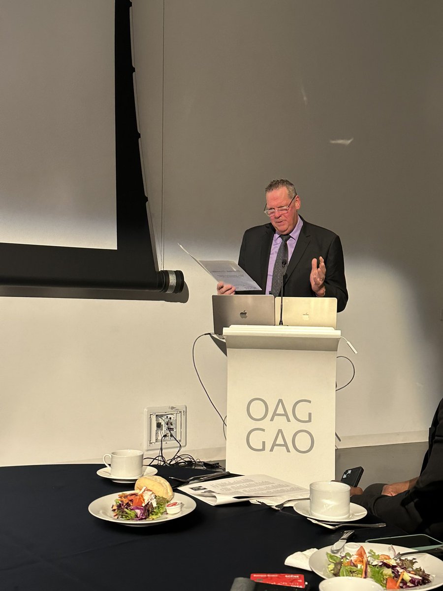 nraymond2908's tweet image. Michel Doucet, vice-président services corporatifs, exprime avec authenticité l’engagement du @collegeboreal à s’investir dans des actions concrètes pour vaincre le racisme. #resolutions2023 #antiracisme #diversitéinclusion