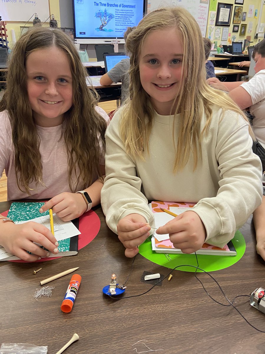 April Dean tweet media