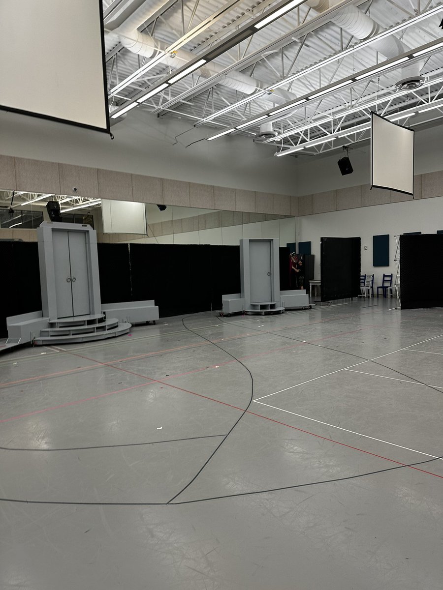 Laura Bird tweet media