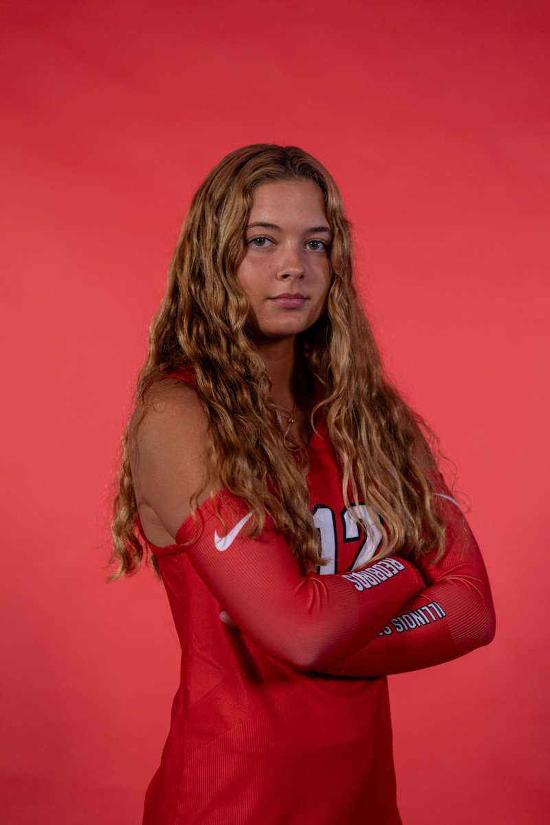 MAGGI WELLER ACE🎯

The 'Birds have taken a 9-7 lead in set two after a 6-0 scoring run!