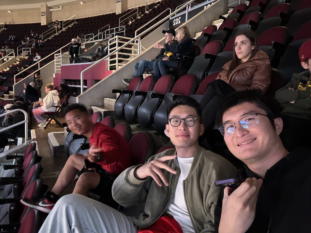 Andrew_0314's tweet photo. #LetEmKnow 
Let’s go CAVS!!!
My friend’s last CAVS game!!! https://t.co/ZODrk6x42I