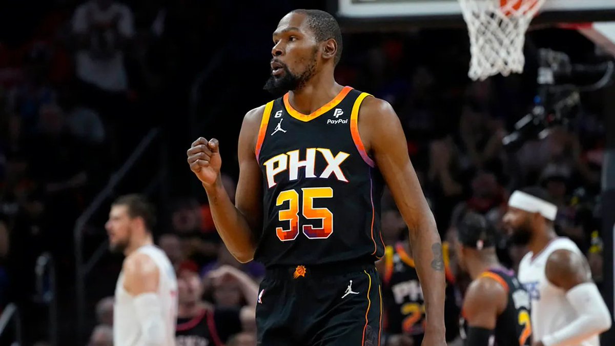 KalshiHoops's tweet photo. Which current NBA player has the LEAST flaws in their game? https://t.co/mQhWTeb8zu