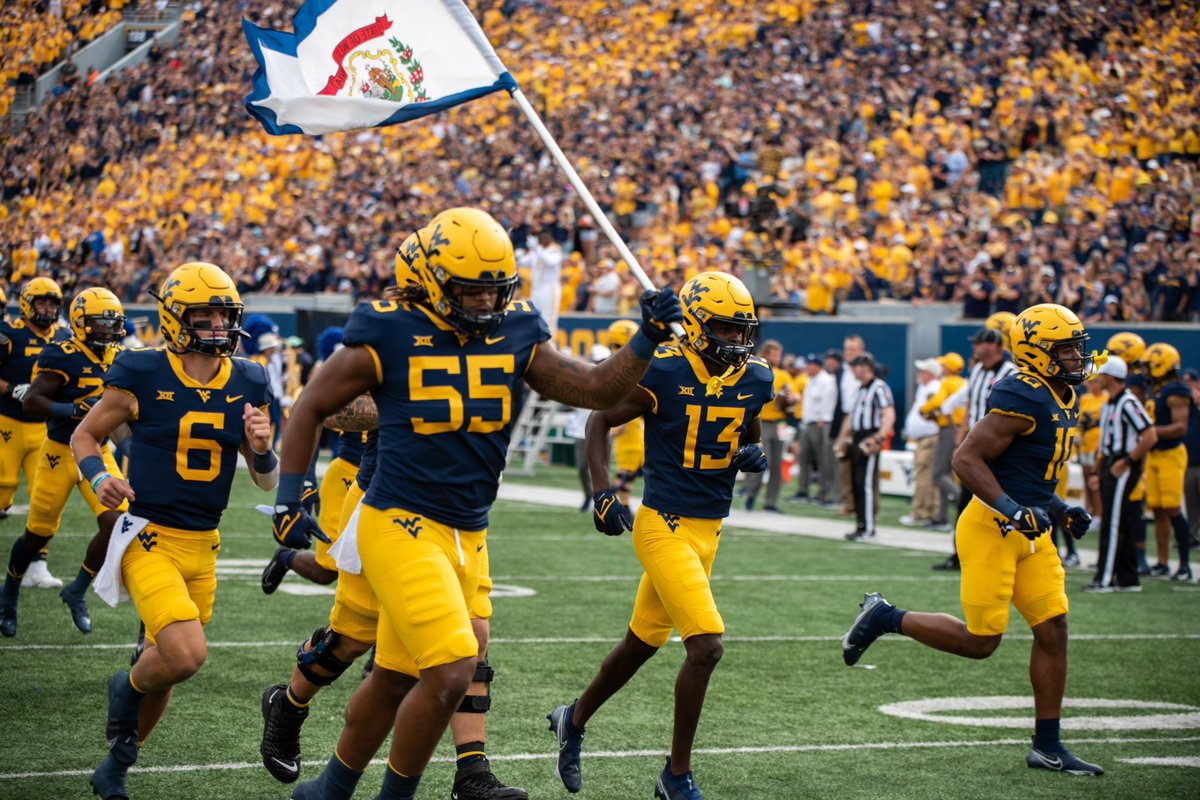 Blessed to receive my 3rd offer from West Virginia!!!! @CoachJaxDL @WVUfootball @CoachLangeRBC