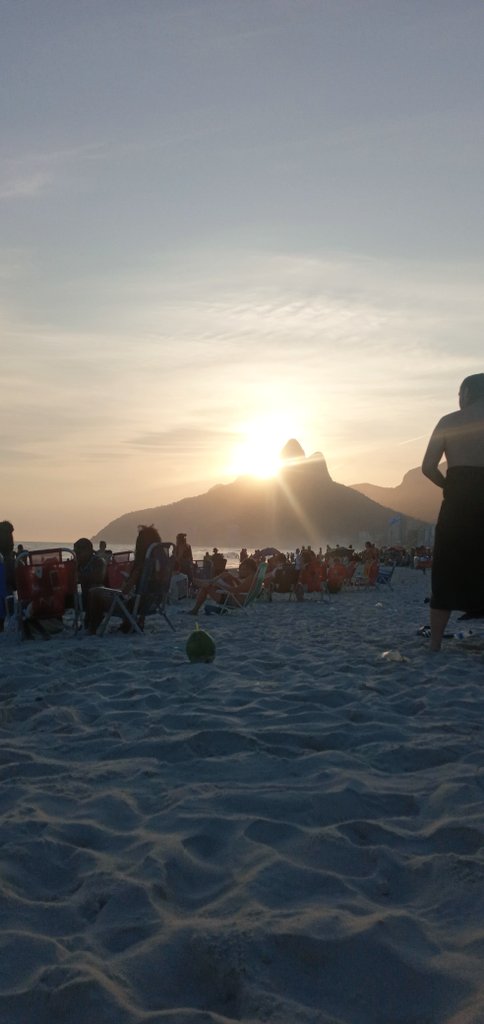 ton_fernan's tweet image. +...Paz, Sol &amp;amp; Mar. 😇☀️🌊

#Feriado 
#Ipanema 
#Arpoador