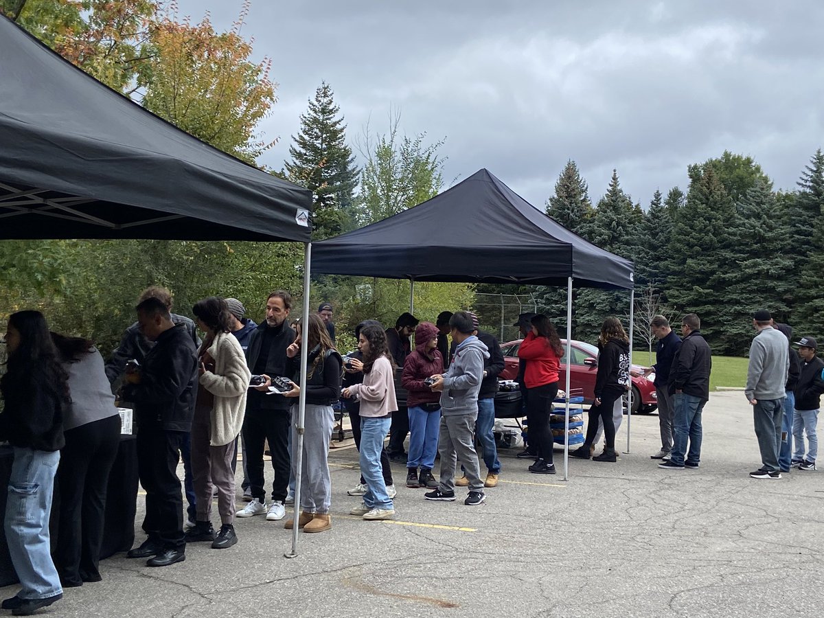 L. Adams tweet media