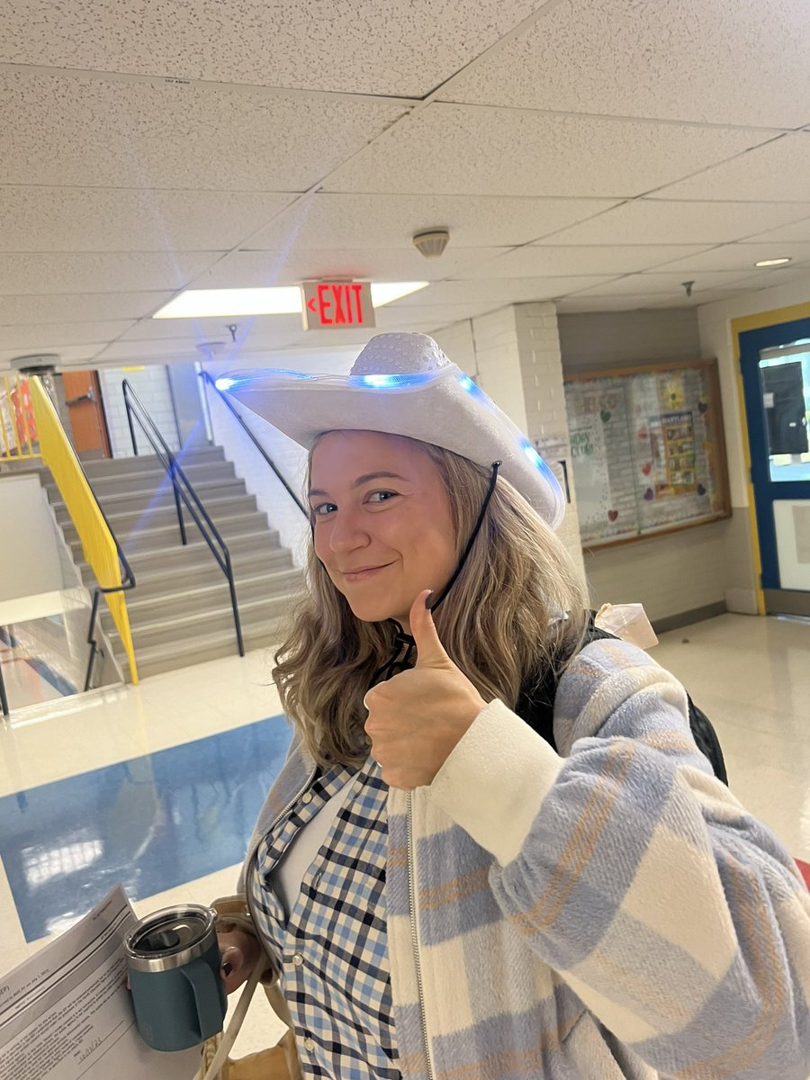 Monique B. Reese tweet media