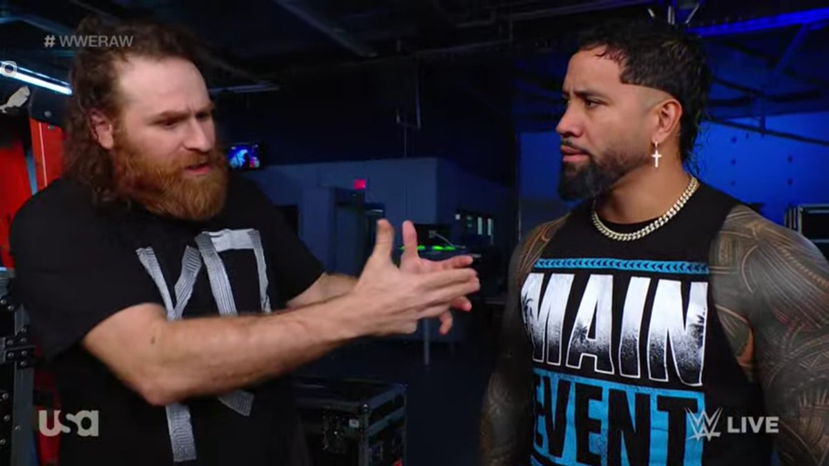 theusotwinzcom's tweet photo. #WWERaw #MainEventJeyUso #UndisputedTagChamp (@WWEUsos) https://t.co/I5XumDdzGA