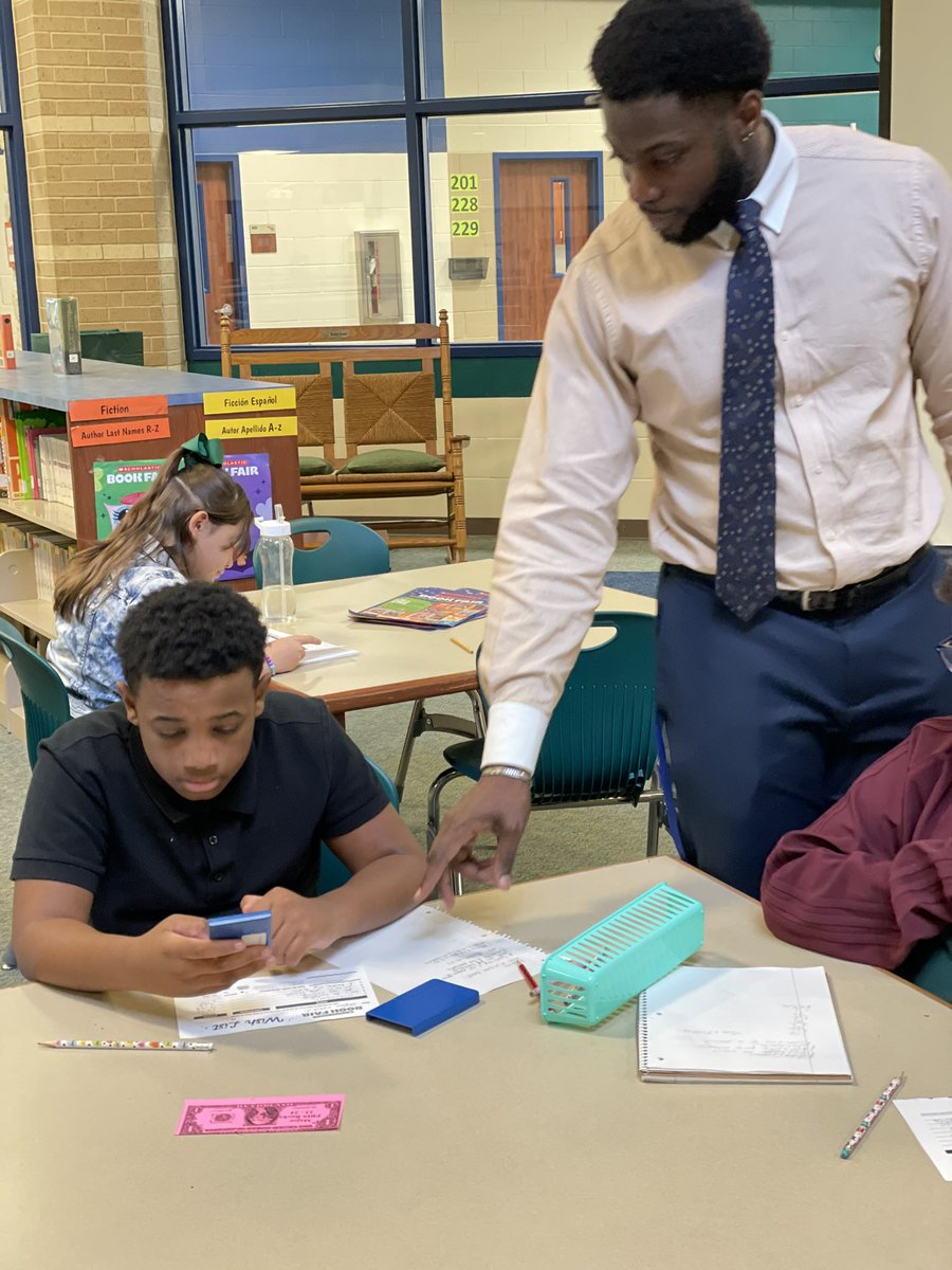 MathWithMsWade's tweet image. Bringing math into our library lessons. Woohoo! Way to go Mr. Bush! Teaching our students that math is everywhere. #mathcoach