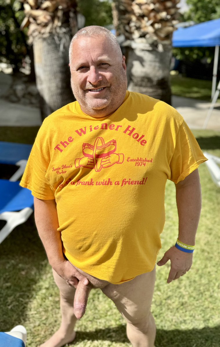 Thick Desert Daddy tweet media