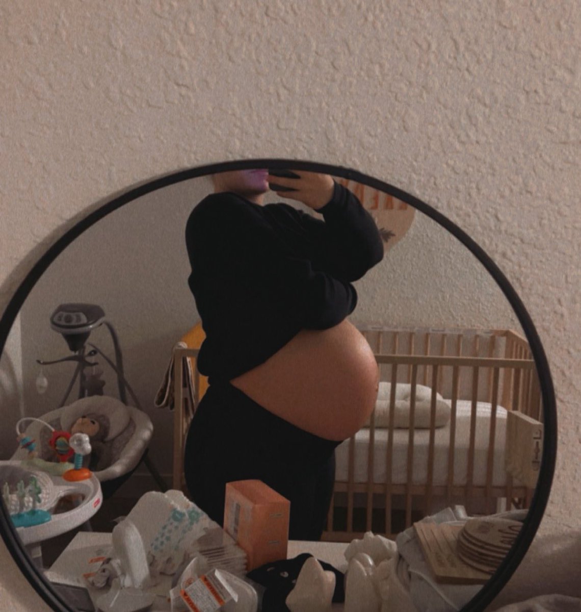 kaylabremen's tweet photo. 9 months in vs 9 months out🥹🫶🏼 https://t.co/yeMWoCJFXE
