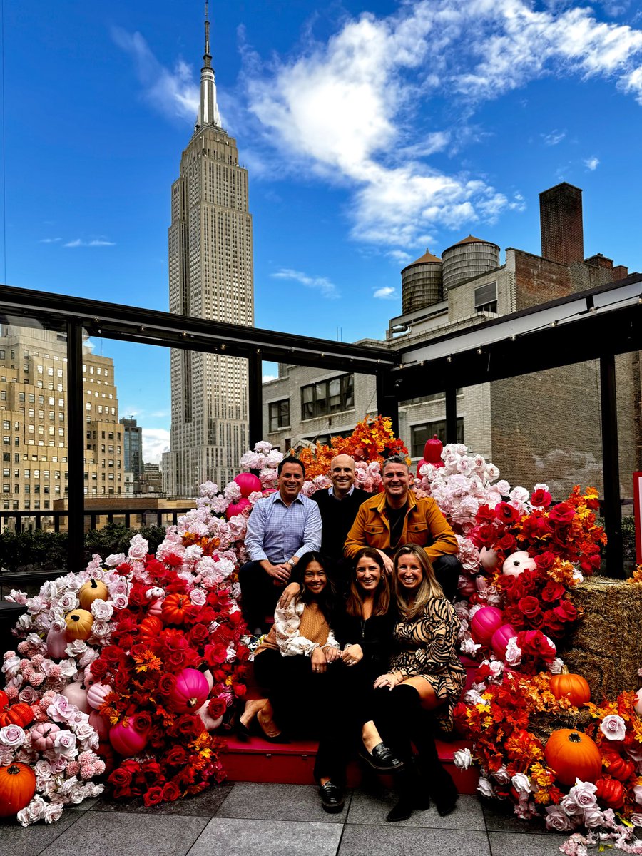 And speaking of ex-Tweeps 🤗💙💙💙