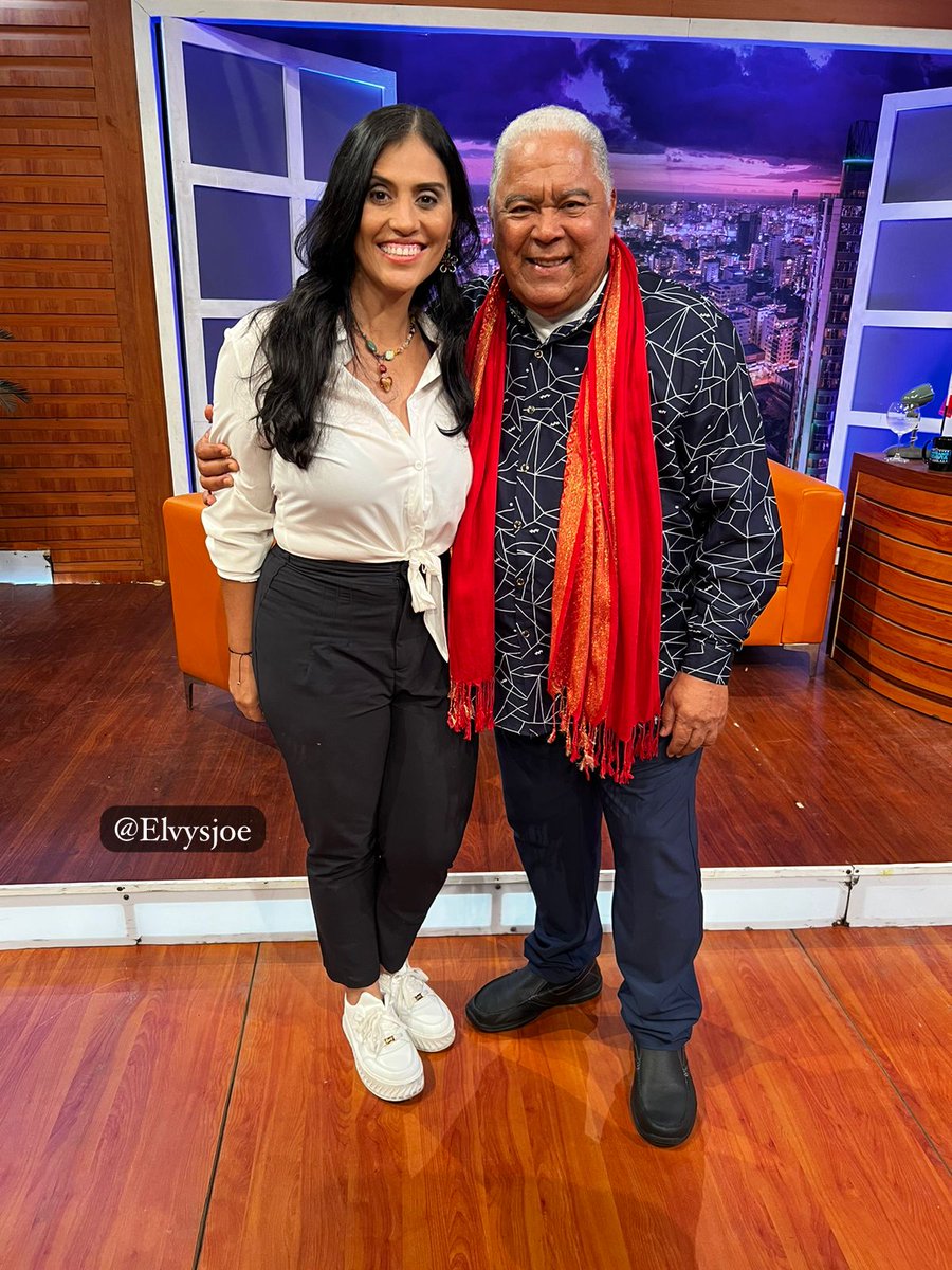 fabidrums74's tweet photo. Con el gran @DannyRivera_Ofi https://t.co/BBkbyStu6j