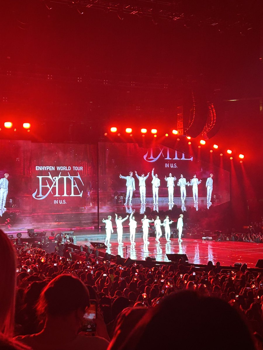 sarinasao's tweet photo. @ENHYPEN_members #FATE_IN_DALLAS https://t.co/GyZpal4ryd