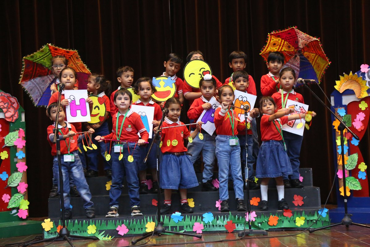 chitkara_school's tweet photo. Chitkara International School, Chandigarh, proudly hosts a mesmerising "Chorus Singing" event for the adorable tiny tots of Fledgling

#CIS #Singing #Chorusgroup #Songs #Kindergarten #Activity #classactivity #event #ChitkaraInternationalSchool https://t.co/1KgO83JqlC