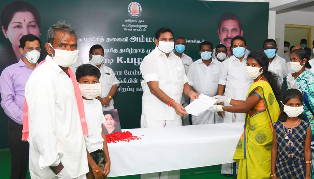 TnReservBetter's tweet photo. #AIADMK52 #அதிமுகவும்_நானும் 

@EPSTamilNadu @AIADMKOfficial https://t.co/qPQaZDZvrc