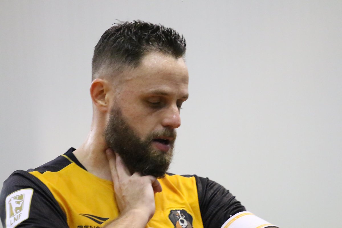 Vitória no 1º jogo das OITAVAS da LNF