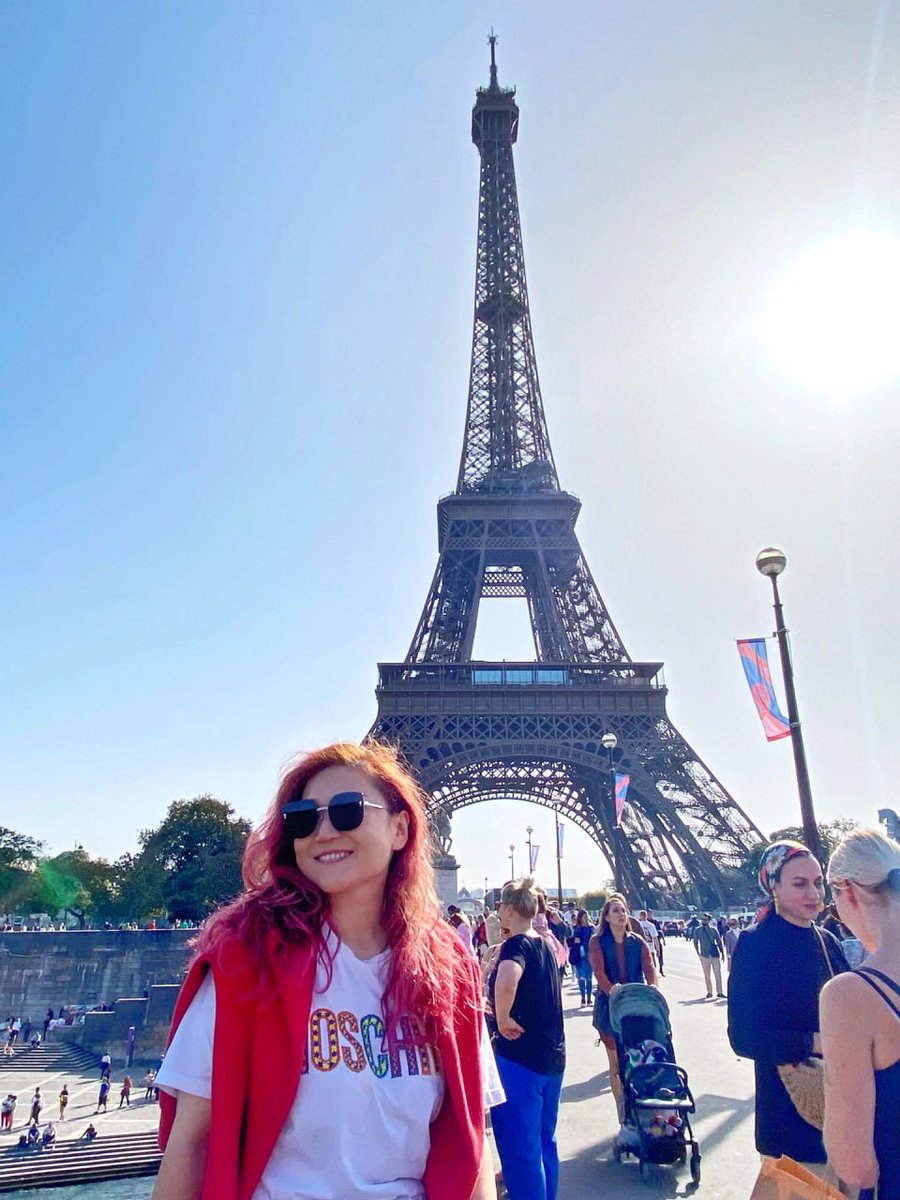 パリタワーと東京タワーの違いは何ですか？