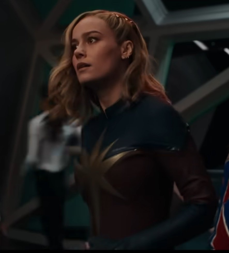 infinitebrie's tweet photo. if her dress transforms into this suit sailor moon style, I will legit need medical attention in the theater #TheMarvels https://t.co/E4wjCNnLA2