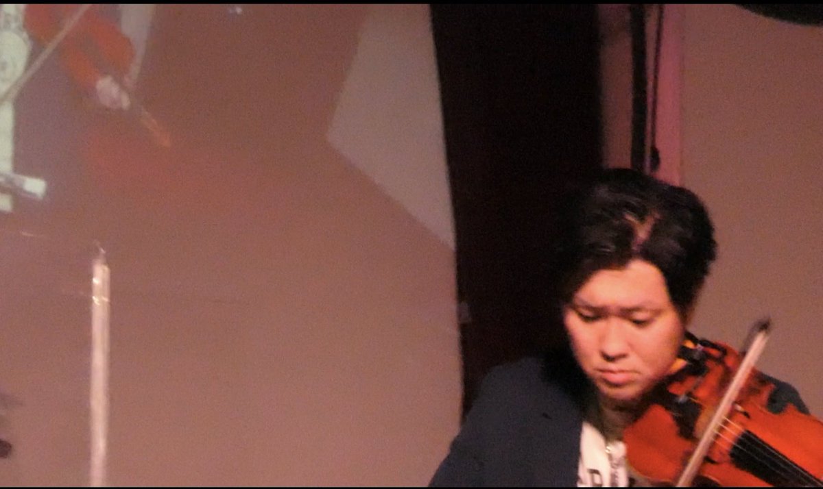 EtiaCSXZDkkpdbs's tweet photo. 10/16
Satoshi Nakatsukaさんの仰け反りを
見れたー!噂のやつ!今年良い事ありますよ☺と嬉しそうだった
IMO*Tさん
私も久々に見れて嬉しかったー😃
Diversity with Drums
#DwithD https://t.co/3yS2YllhaY