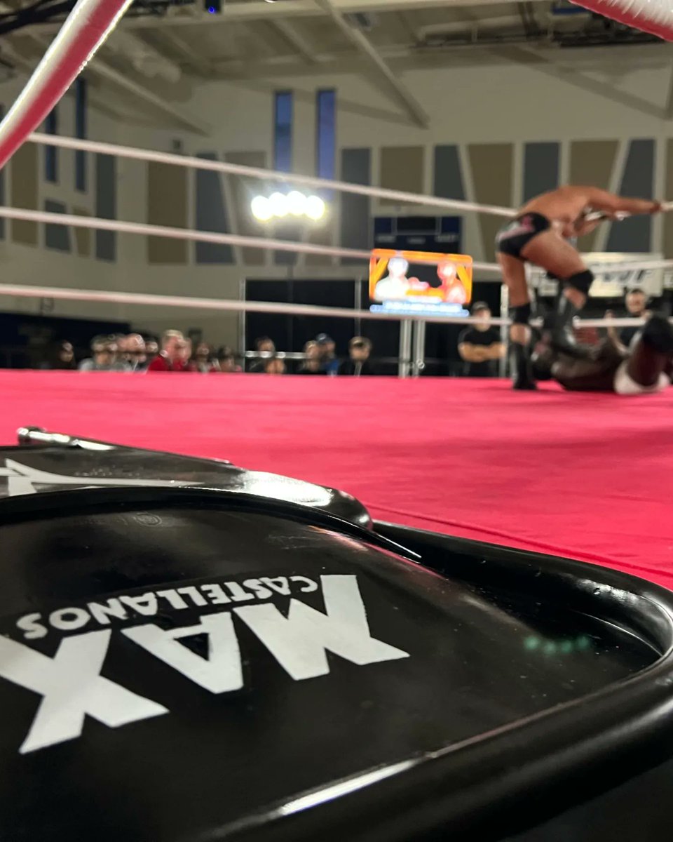 Who emerged from another heavyweight thriller between Max Castellanos &amp; breakout star “The Dark Fox” Olumide?!

FULL MATCH⬇️
youtu.be/7XEc-JB0EMw?si…

#MLW #WWE #AEW #AllEliteWrestling #NJPW #AAA #CMLL #NXT #ImpactWrestling #ROH #RingOfHonor #GCW #PWG #NWA #WWERAW #WWESMACKDOWN