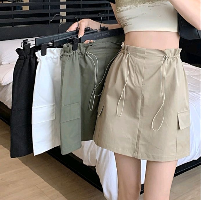 prittyduvle's tweet photo. Mini skirt 🍯
🎀
🎀

—  A Thread https://t.co/lXtBtNSBsj