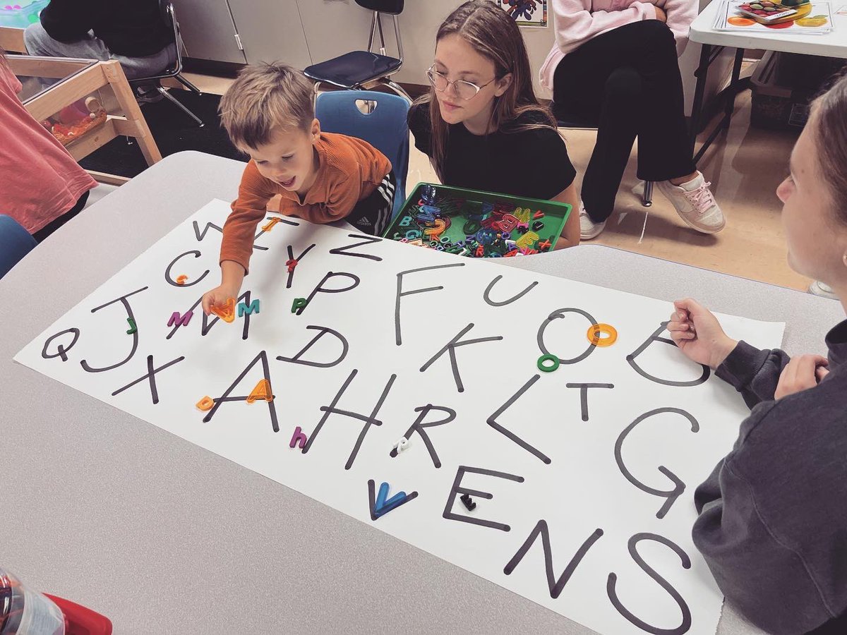 Sara Consdorf tweet media