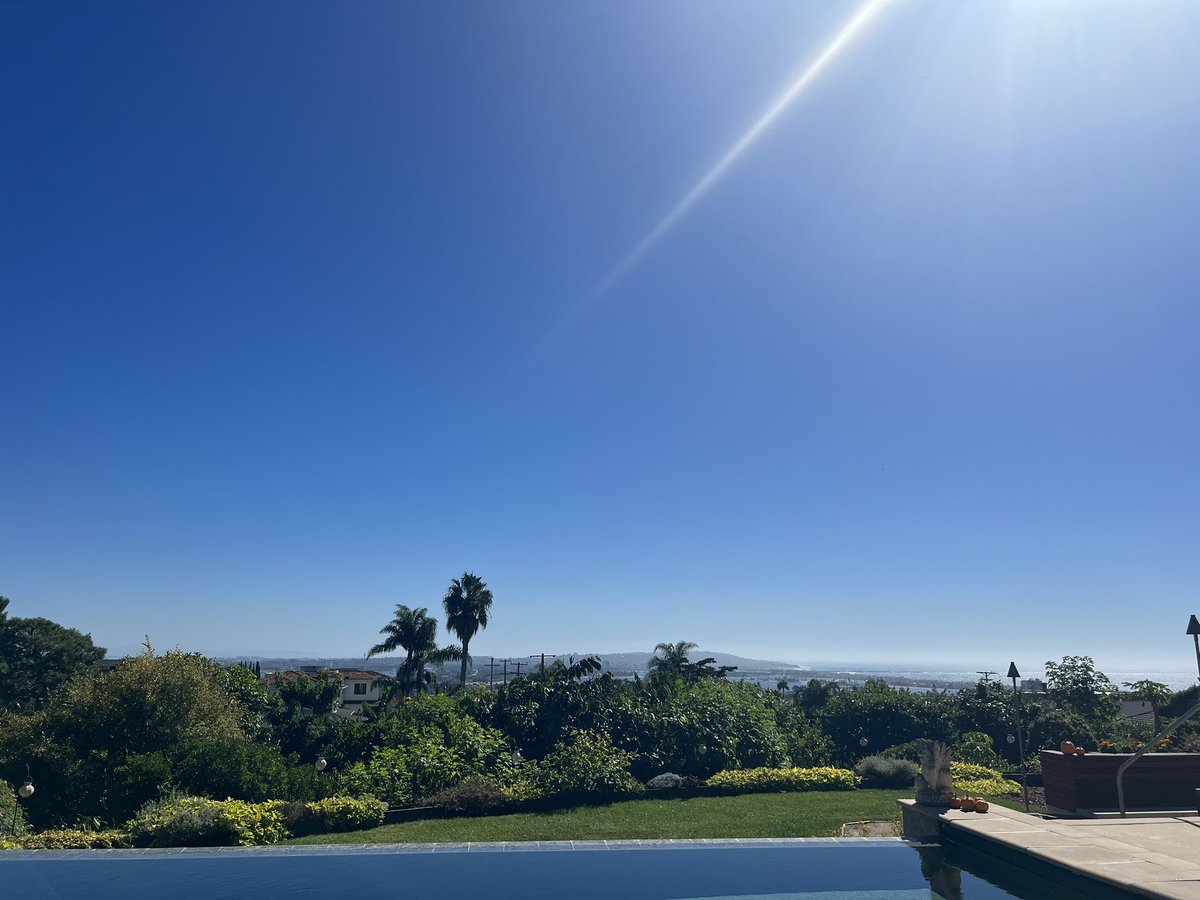 Consweesweee's tweet photo. Thank you @SanDiegoARCS, and Catie Madani for hosting ARCS scholars yesterday! It was lovely getting to meet past and present members! 🙌🏽🥹 https://t.co/RhbFjbJ1wo