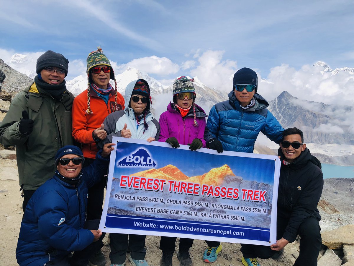 Everest Three Passes Trekking Team October 2023! #adventures #trekkinginnepal #everestbasecamp #everestthreepassestrek #annapuraregiontrek #annapurnacircuittrek #mardihimaltrek #ghorepanipoonhilltrek #langtangtrek #gosainkundatrek #tamangherritagetrek #uppermustang #upperdolpo