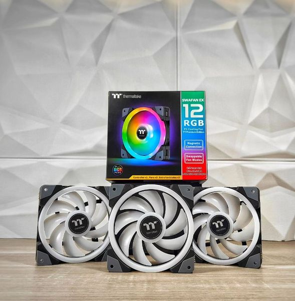 ThermaltakeInc's tweet photo. @mvp_gaming_pc chose SWAFAN EX RGB for this Hulk-themed Core P3 TG Pro build. Check it out!
#thermaltake #SWAFAN #swafanexrgb #CoreP3TGPro https://t.co/pgOYr16pUc