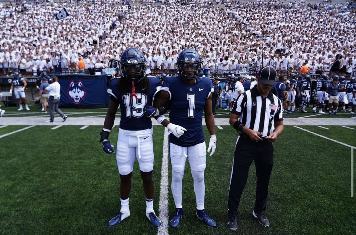 Michaelrayjr_'s tweet image. #AGTG UConn Offered! #TheReload @CoachDHilliard