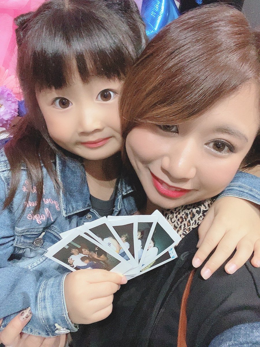 _06ask21_'s tweet photo. 私が大好きで大好きな
VIC:CESSさんの限定復活LIVEに
親子で行ってきましたぁ💕
#VICCESS
#推し活 https://t.co/gD7h7bM5Sl