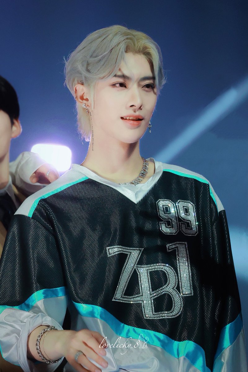 231015 MCD

- 

#리키 #RICKY #沈泉锐 #リッキー
#ZB1 #ZEROBASEONE #제베원