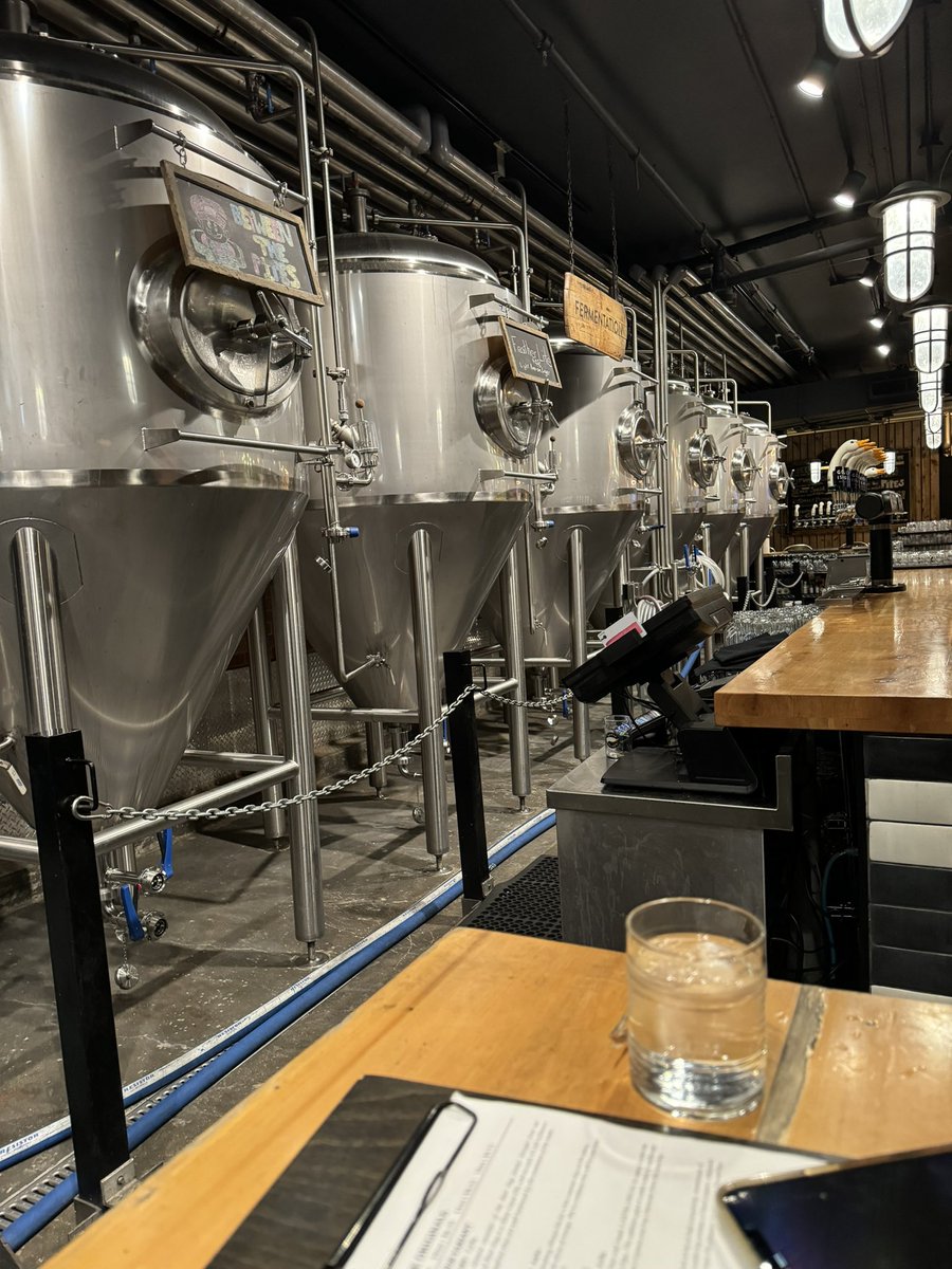 Drew Hulburt tweet media