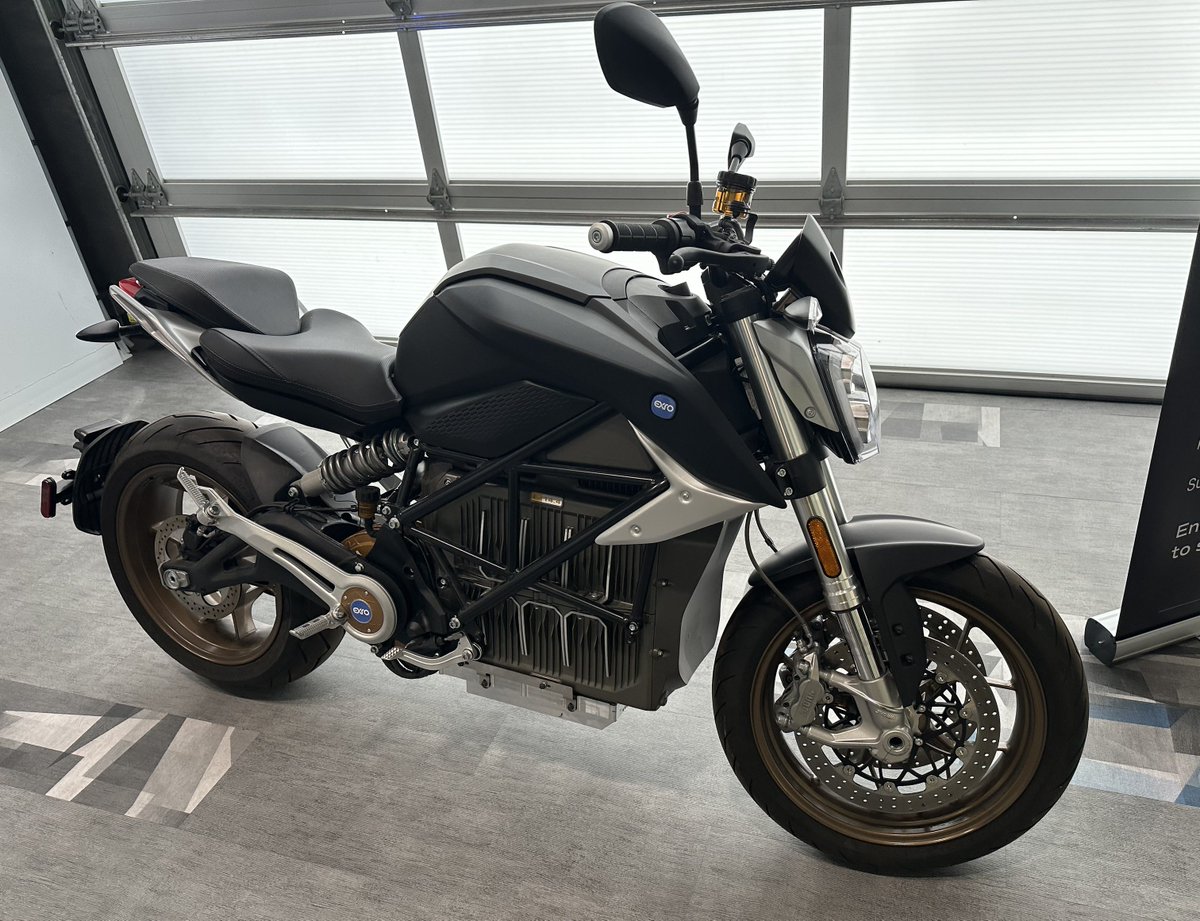 InvestingInnerG's tweet photo. @exrotech @MunroLive_Pod @MadRavings2 This is exciting, I hope we get to see the #ExroEnhanced electric AM General Humvee, the @ZeroMC motorcycle, and/or the @PolarisORV Ranger make an appearance.
@live_munro @teardowntitan
#ElectricVehicles #EVs #ExroTech #Hummer #Humvee #ZeroMotorcycles #Polaris #PowerElectronics https://t.co/MNtNnQoI2C