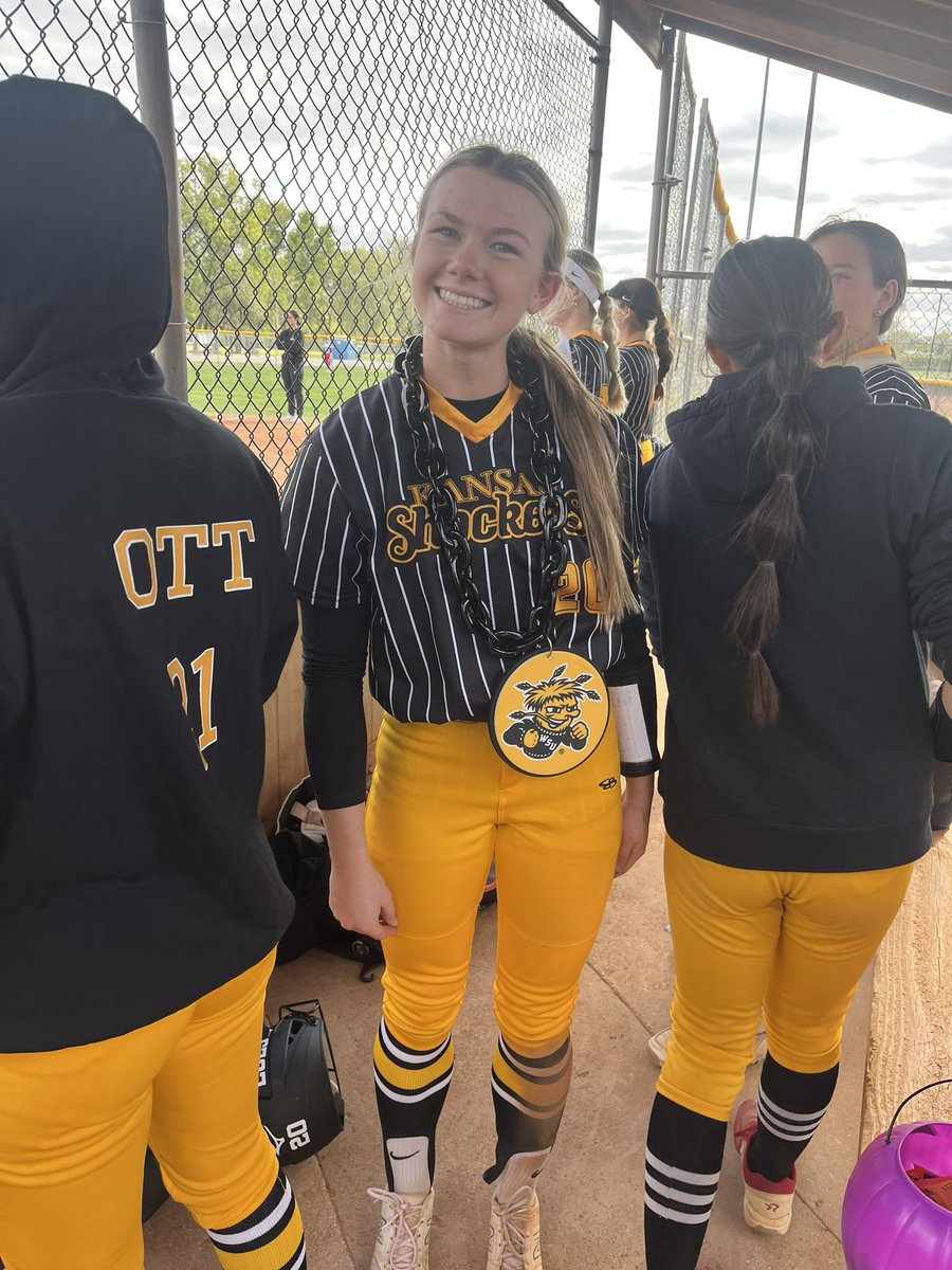 Kansas Shockers 18U tweet media