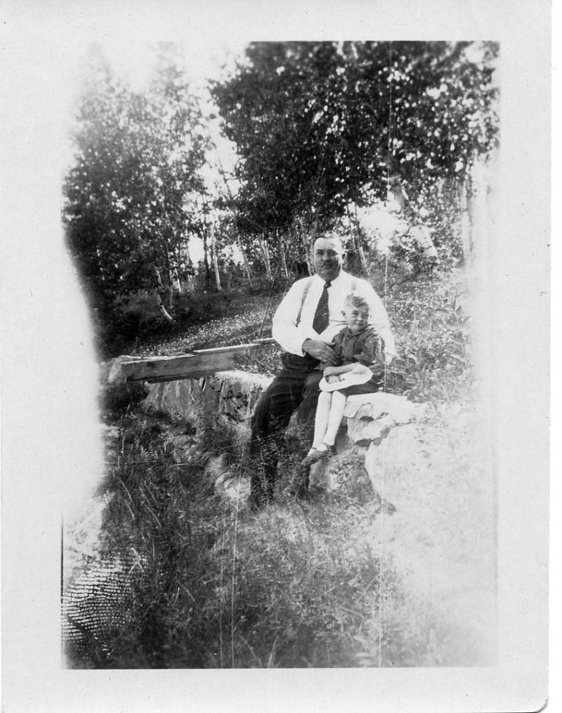 DeadFred.com tweet media