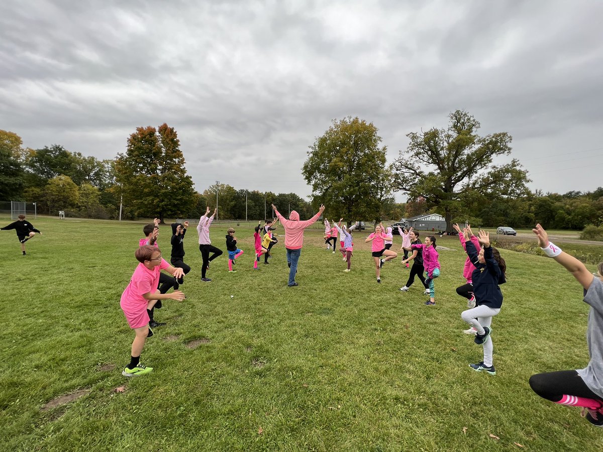 EllisBenjaminP's tweet image. What a season! While the PRs, Medals, and Trophies are great…it was the teamwork, sportsmanship and camaraderie that made this team so fun. Thanks to all the kids and their families for this awesome fall.  #OCSRocks