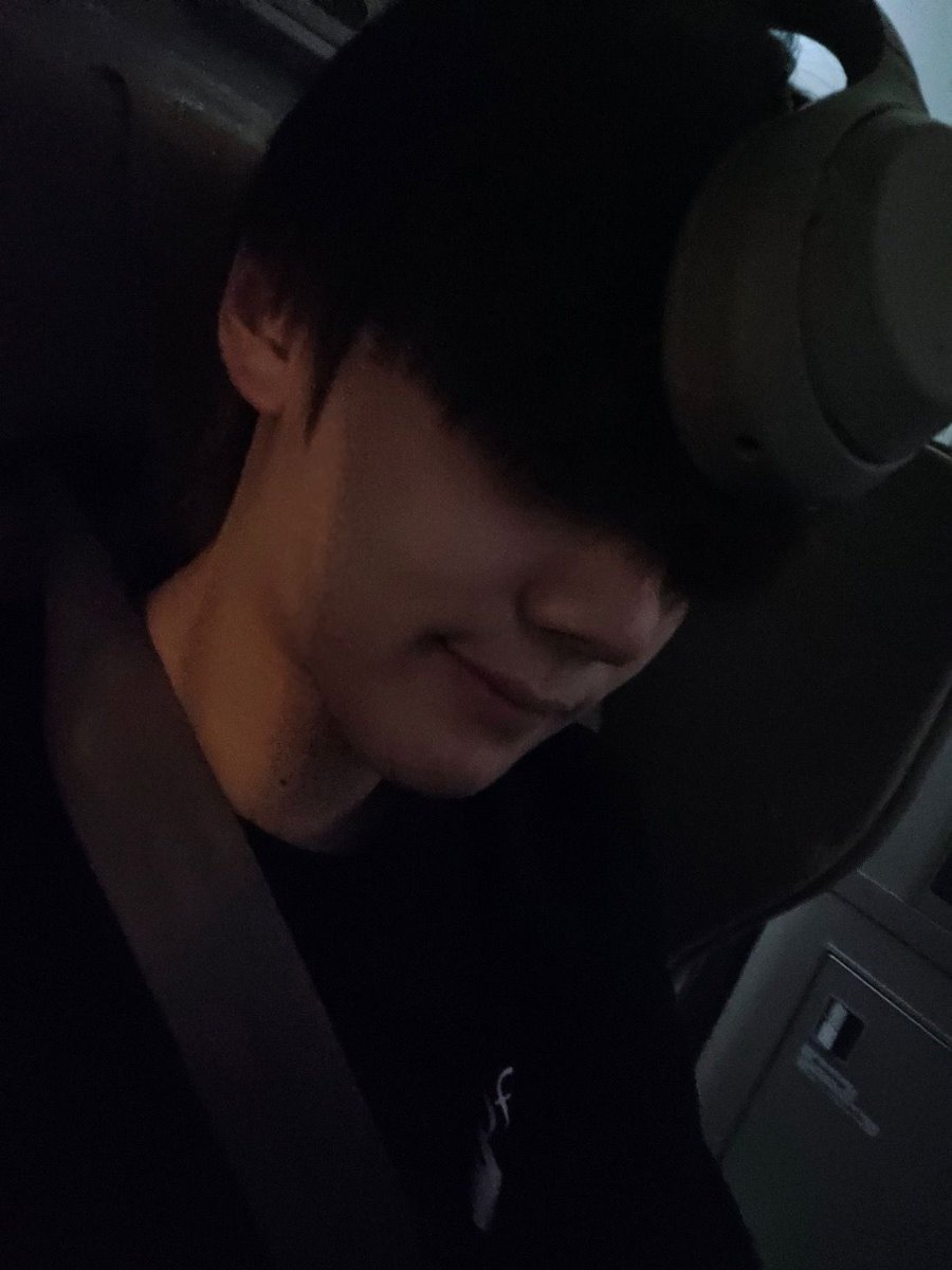 ChuBinna's tweet photo. KIM GYUVIN GIFT:

#zb1 #zerobaseone #제로베이스원 #kimgyuvin  #zb1bubble https://t.co/L06NwGg7Ha