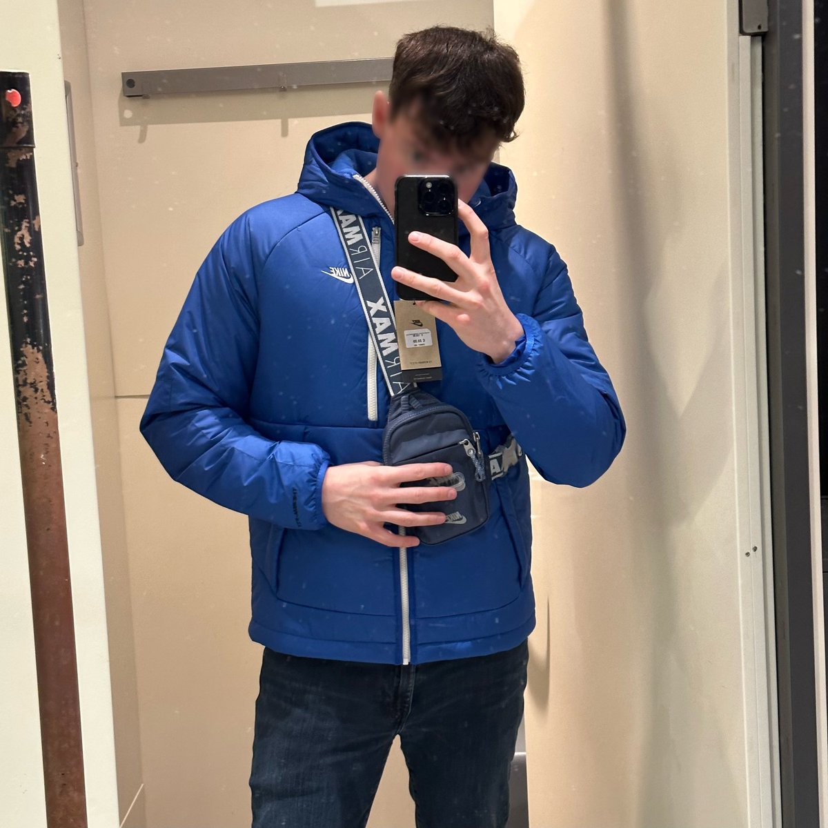 Bought this new NIKE jacket yesterday! 🥵 #newcollection #cuteboy Do you like it? 😏
