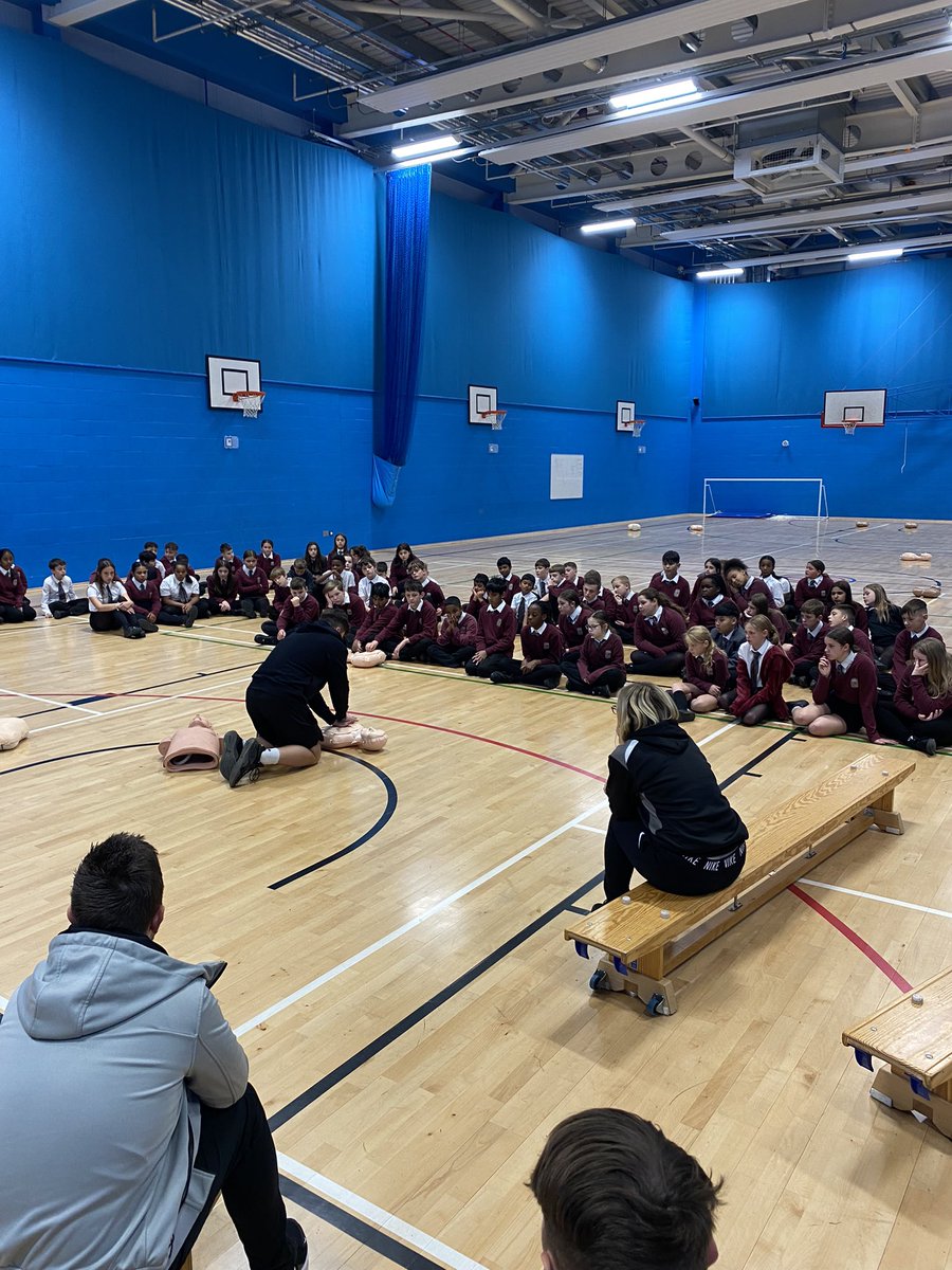 CWCHS_PE's tweet photo. A fantastic day, promoting national Restart a heart day. Thanks to Mrs Lewis and Mr Donkin for taking a lead on this. So important for our small community to upskill in case of those emergencies @CardiffWestCHS https://t.co/JJnQsXJn83